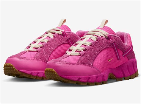 nike jacquemus humara pink|pink flash humara.